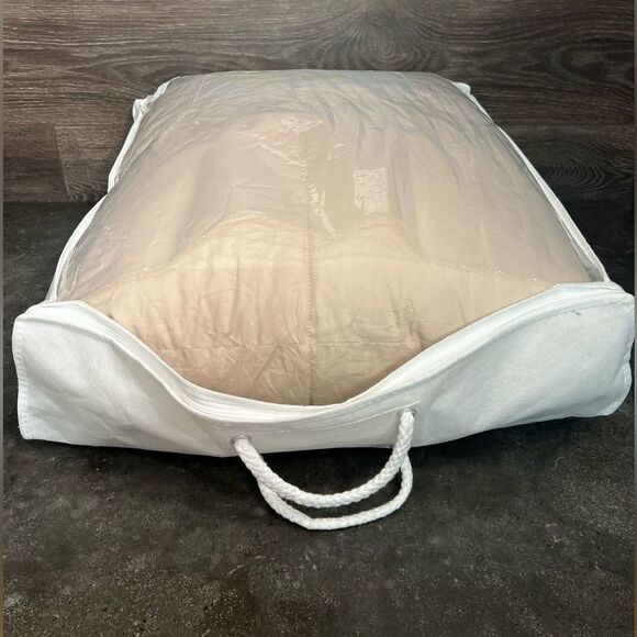 The Company Store LoftAIRE Down Alt Light Comforter Feather Tan, Twin XL, NEW! - Picture 8 of 16